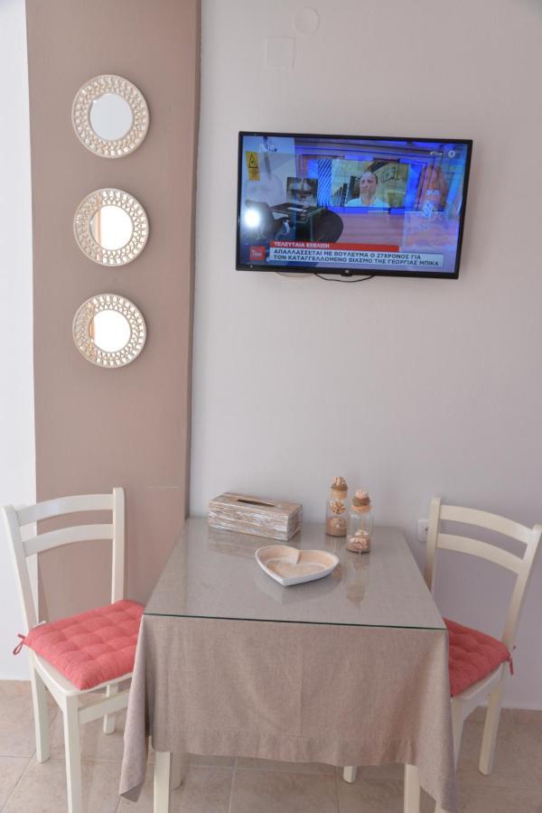 Sunny Rooms Hersonissos  Bagian luar foto